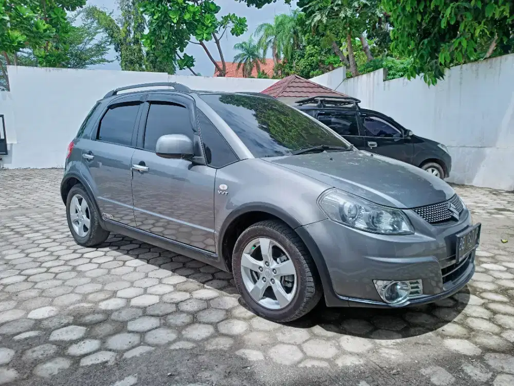 Suzuki SX4 X Over