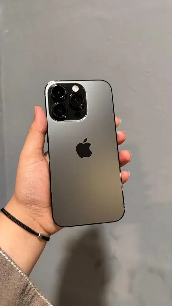 Iphone 14 Pro 128gb iBox space black like new. Tukar tambah