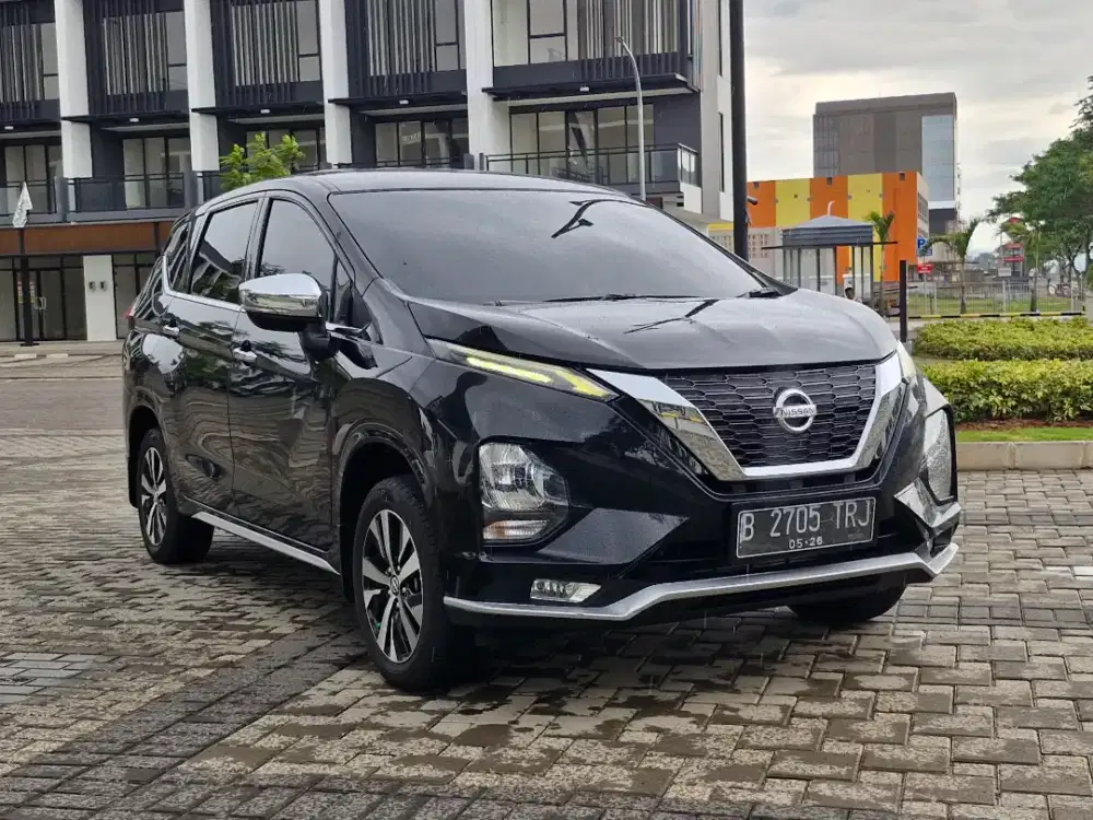Nissan Livina Vl 1.5 Automatic 2020 Bensin Hitam Metalik