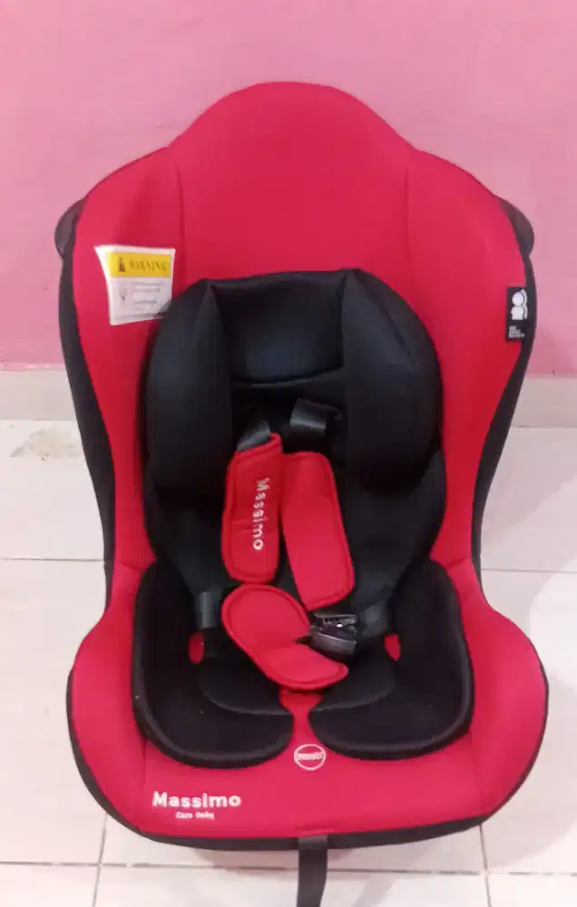 CAR SEAT ( TEMPAT DUDUK BAYI DI MOBIL )
