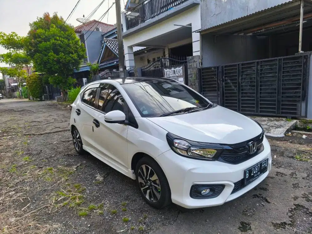 [LOW KM] 2021 Honda Brio RS Tinggal Pakai Surat Lengkap