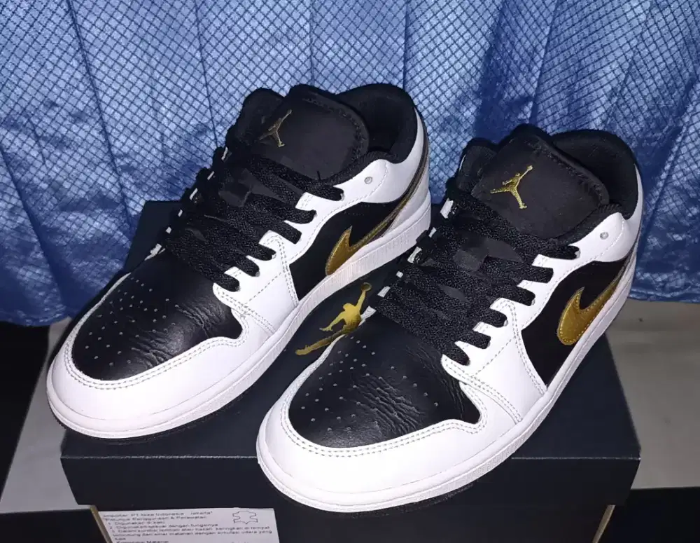 Sepatu Nike Air Jordan Special ATMOS