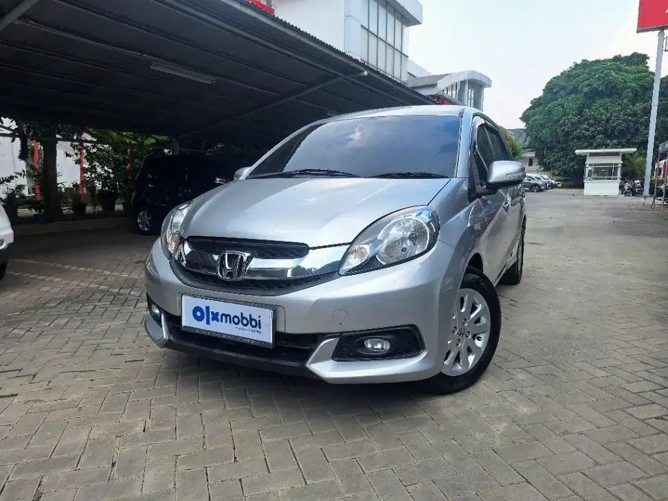 LOW DP Honda Mobilio 1.5 E Bensin-MT 2014 BIJ