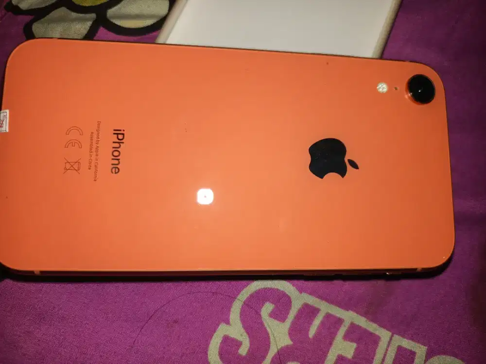 iphone xr inter 64gb warna coral ( wifi only )