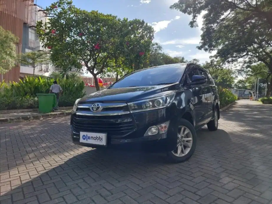 LOW DP Toyota Kijang Innova 2.0 V Bensin-AT 2018 BYE