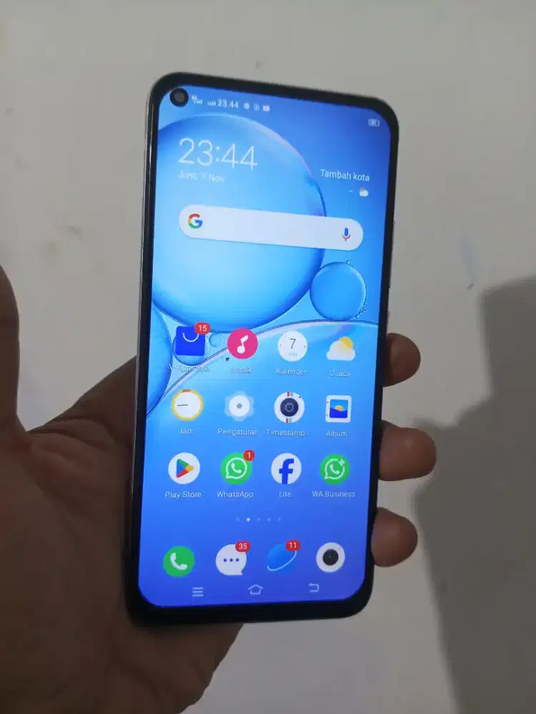 Vivo y30 ram 4/128 minus baca