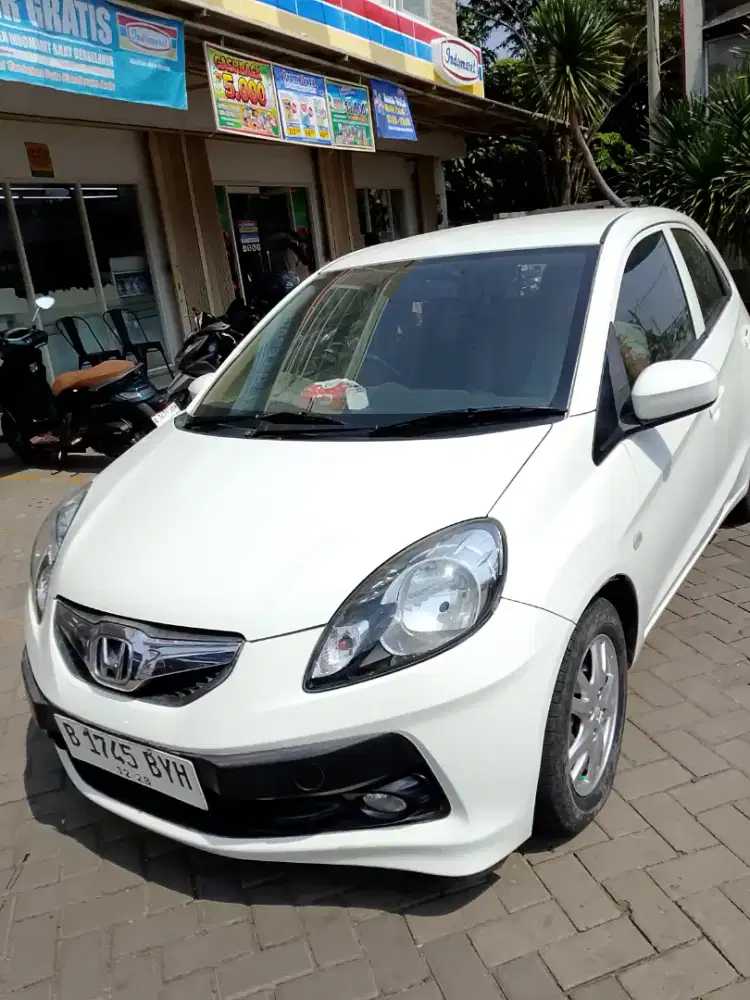 Honda brio 2013 at cc 1,2 jual cash