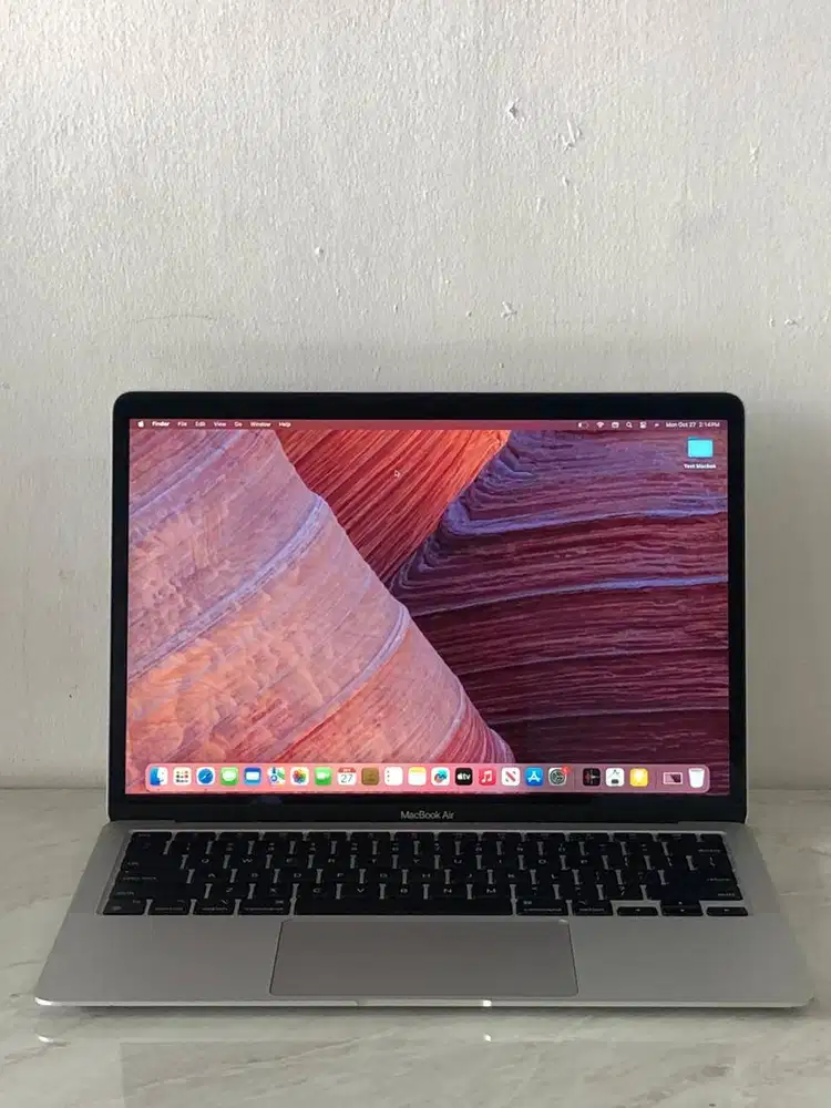 MacBook Air 2020 13inch Retina Display Chip Apple M1 RAM 8GB SSD 128GB