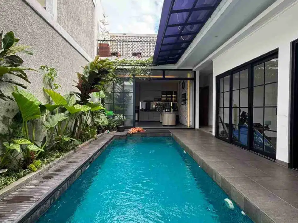 MODERN MINIMALIS HOUSE DI CILANDAK FATMAWATI