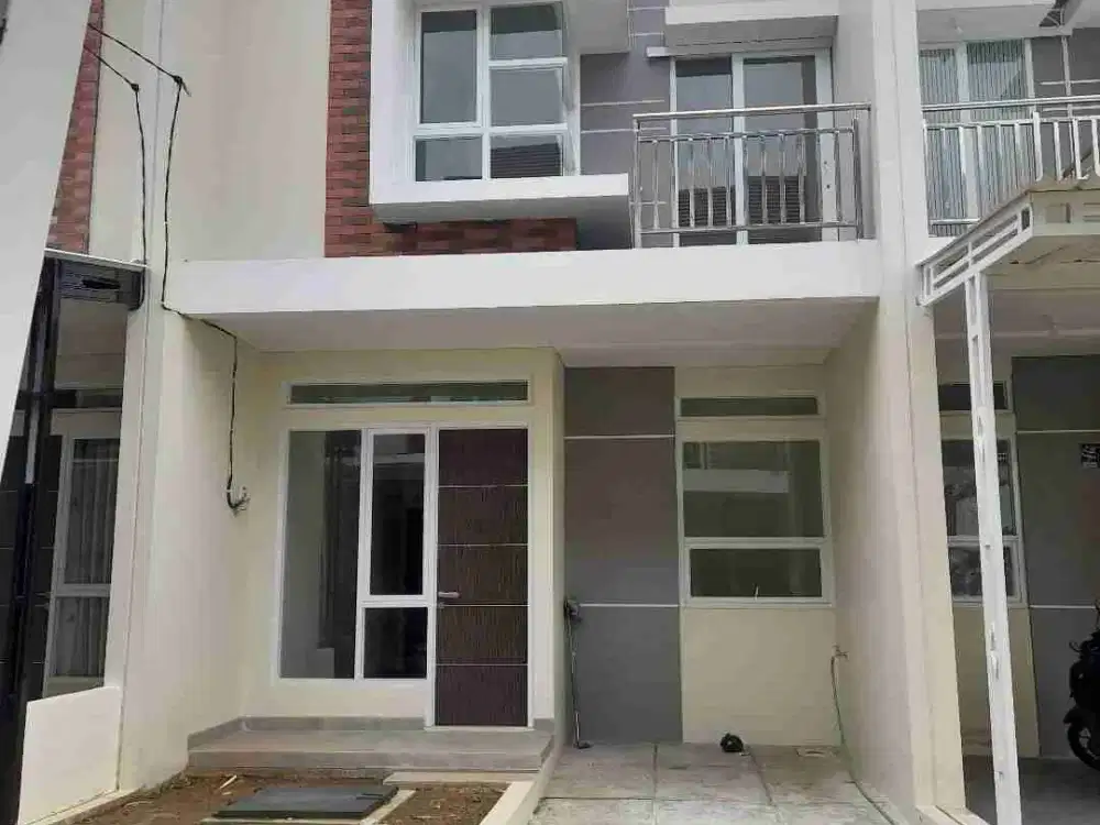 Rumah 2 Lantai Jakarta Utara Megah