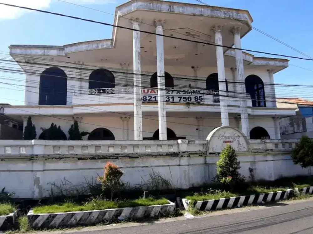 BU!! Dijual Cepat Rumah 2 Lt Strategis di Mojoklanggru Sby