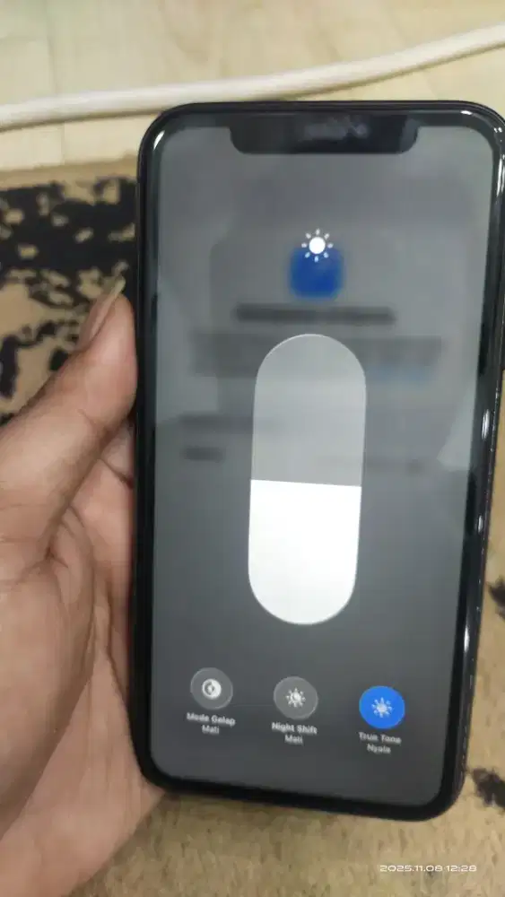 iPhone 11 64gb bekas