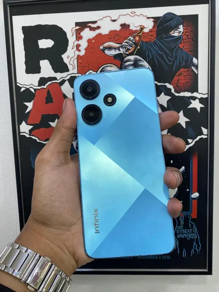 Infinix Hot 30i 8/128gb