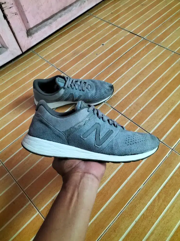 New balance 24 uk.44 ori