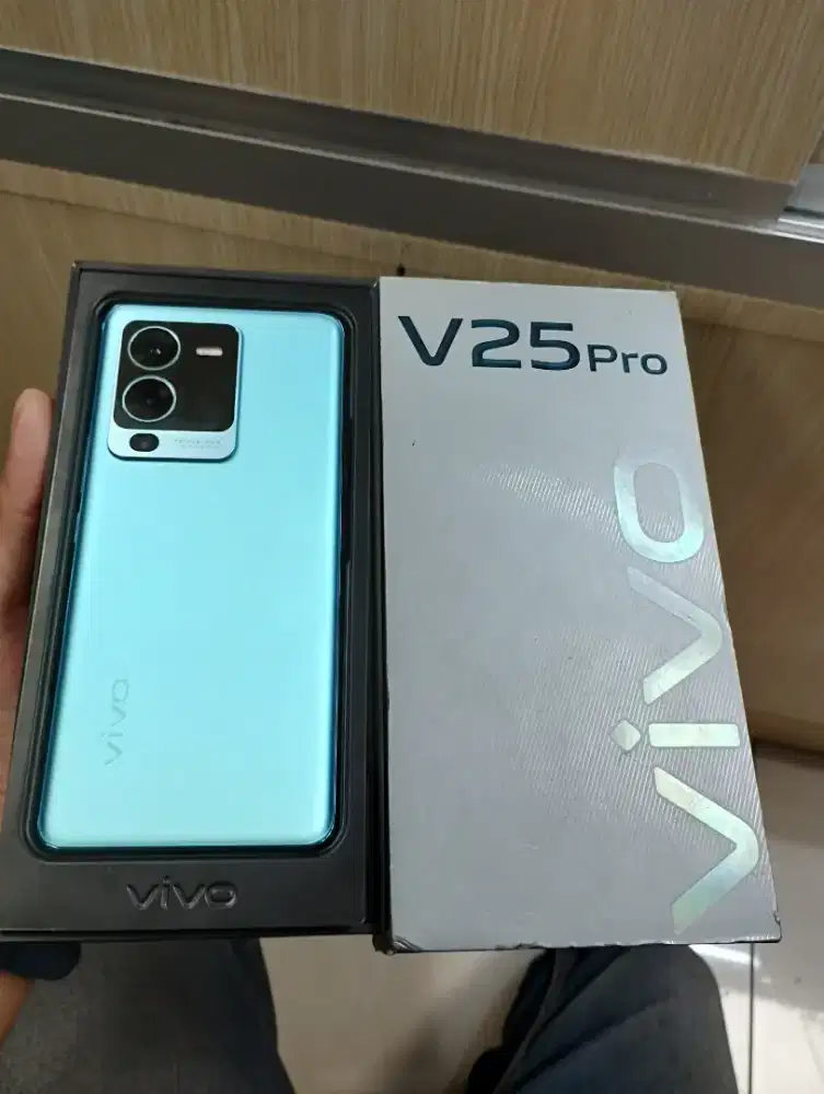 Vivo V25 Pro ram 12+12/256 like new