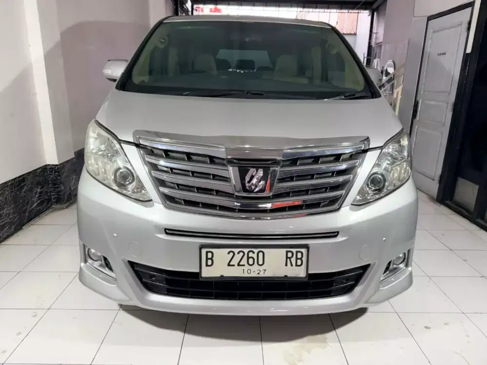 Toyota Alphard V6 cc 3.5 At 2012