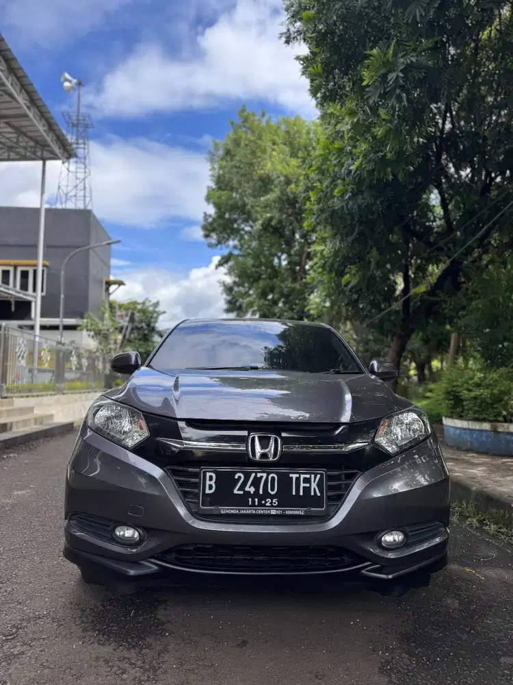 TERMURAH HR-V E CVT 2015