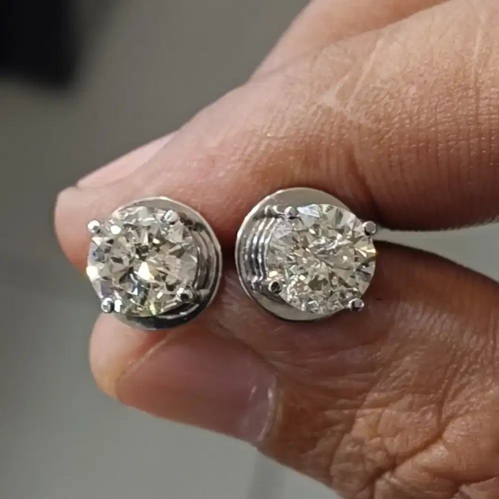 Anting Soliter Berlian Sertificate CGL