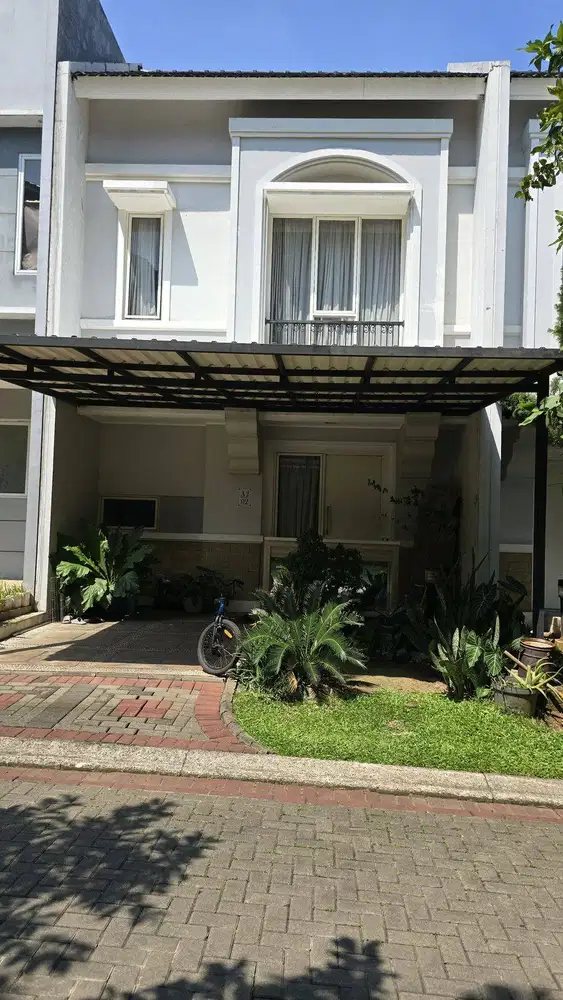 DIJUAL RUMAH DI SEVILLA PARK BSD