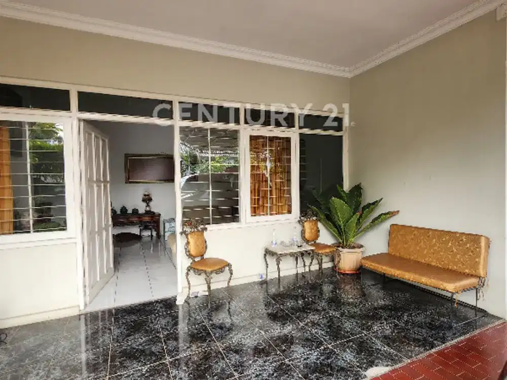 Rumah Cantik Asri Bebas Banjir Di Kayuputih Pulomas