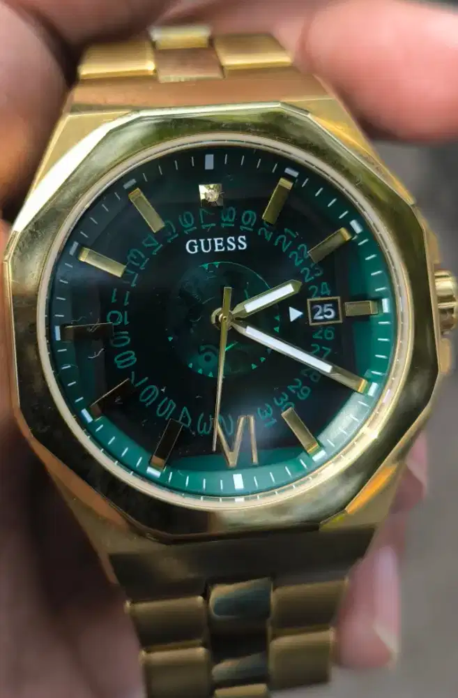 dijual jam tangan gues ori minus box, nego