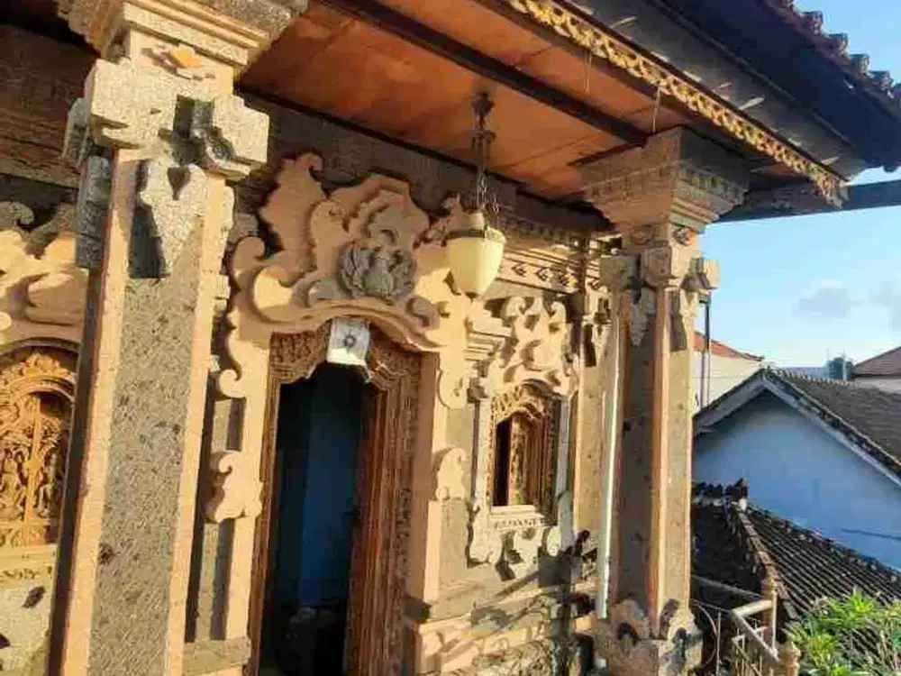 DIJUAL RUMAH LANTAI 2 LOKASI JALAN TUKAD PANCORAN PANJER