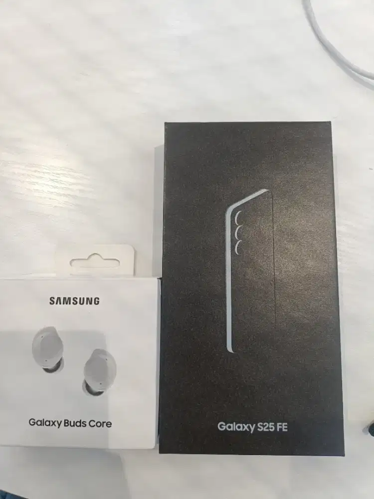 SAMSUNG S25 FE ( 8/256 ) NEW