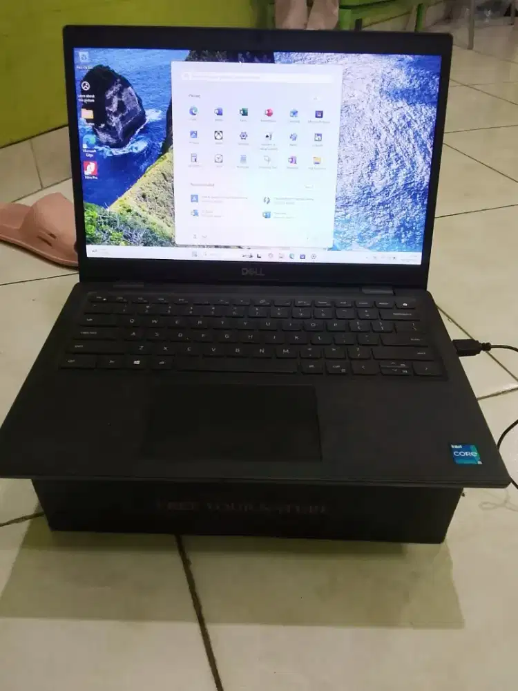 Dell Core i5 Gen 11 8/512