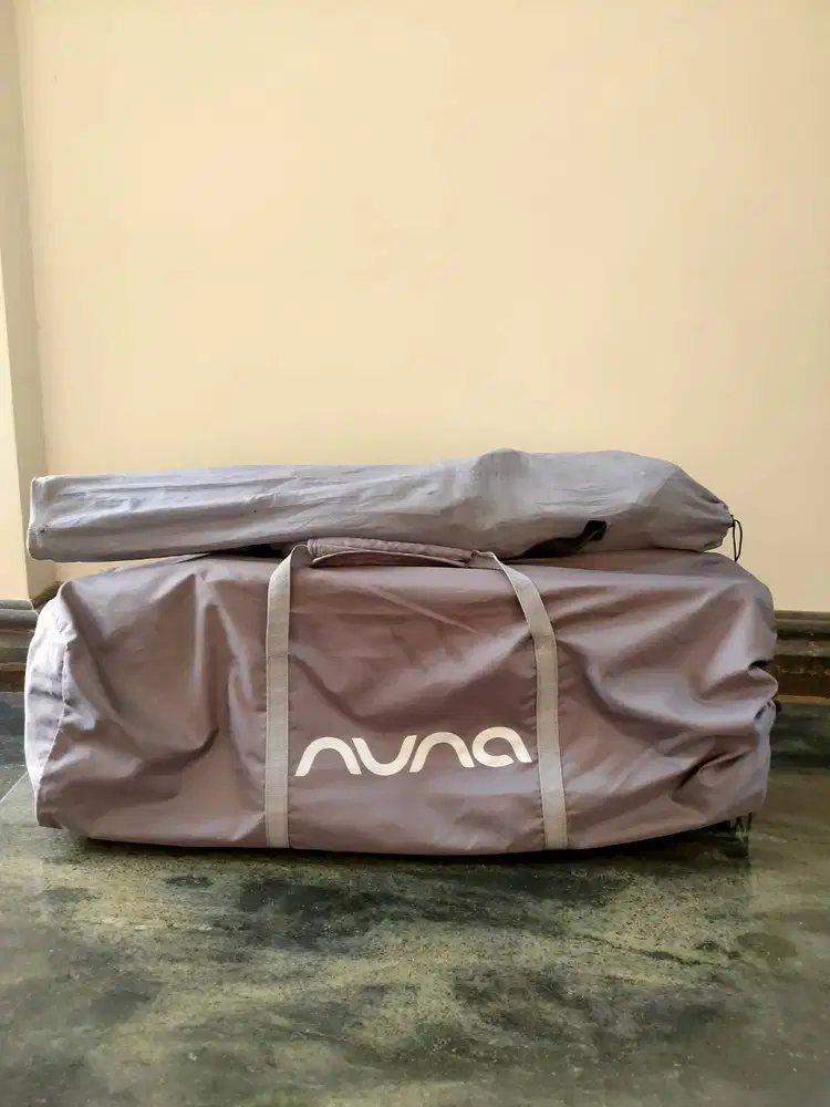 Tempat Tidur Bayi/Box Bayi Nuna Sena Sukomanunggal