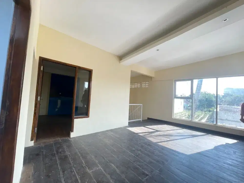 Dijual rumah 2 lantai siap huni  dekat Kampus UTY, MMTC, Jogja City Mall, Superindo