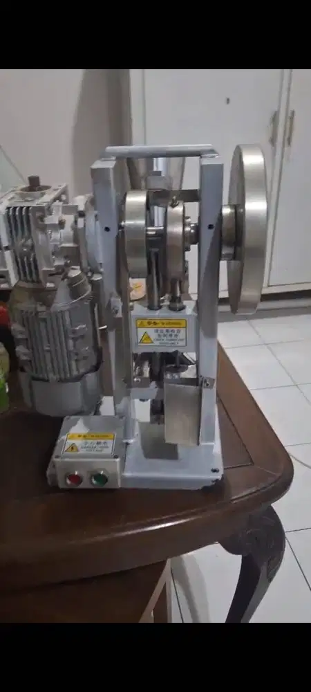 TDP-5N mesin cetak otomatis: tablet, permen, obat, vitamin dan lainnya