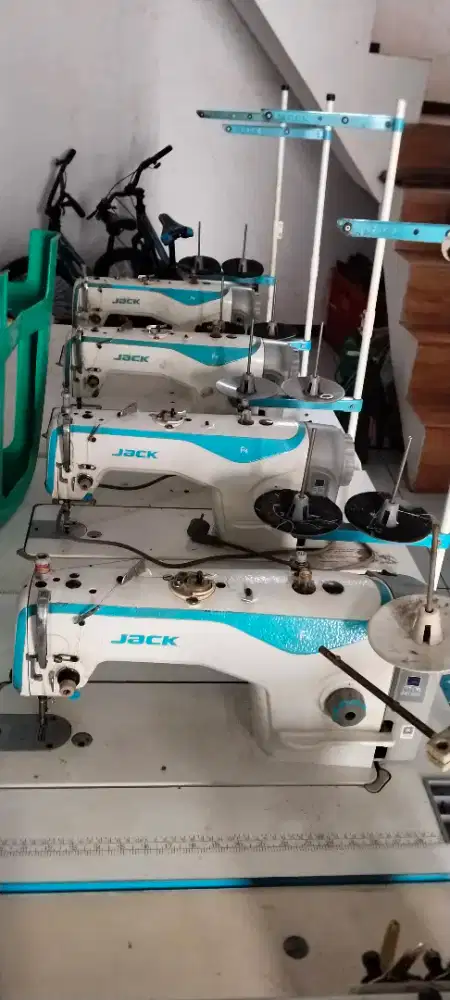 Jahit Jack f4 dairex ada 4 unit yang minat ct