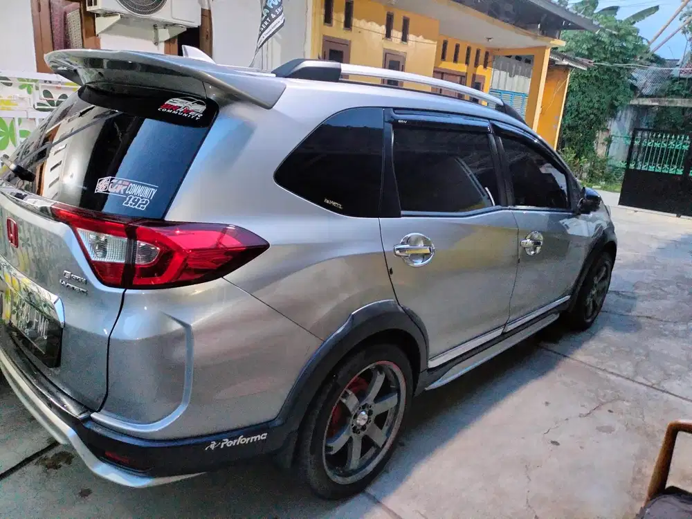 Honda BR-V 2016 Bensin
