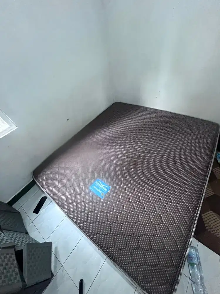 Springbed ukuran 180x200