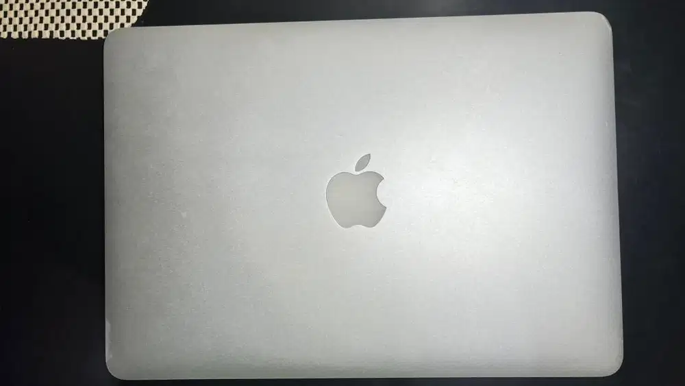 MacBook Air 13” (Early 2014)