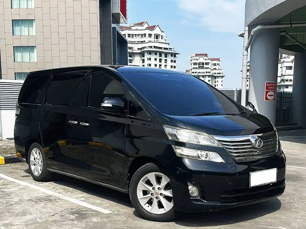 Vellfire 2.4 V 2010 Highest Type Premsound 3 Cam Cool &Hot Box *KREDIT