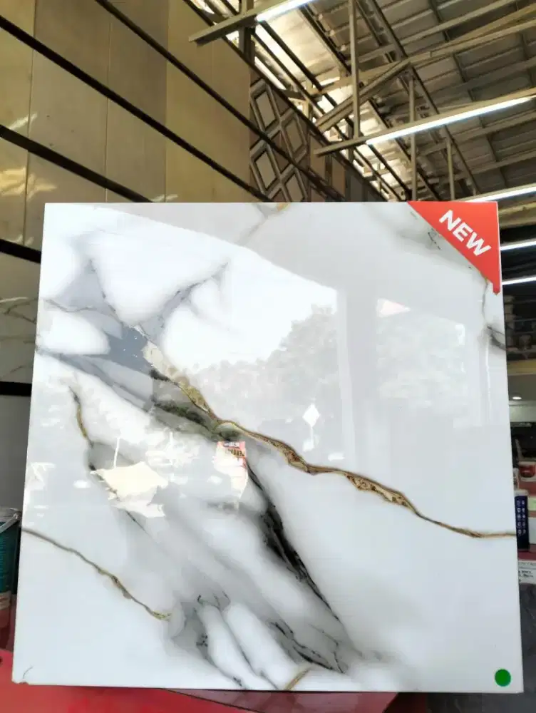 Granit lantai ukuran 60cm x 60cm