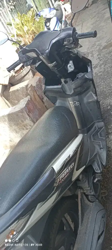 JUAL VARIO 2011 PUTIH