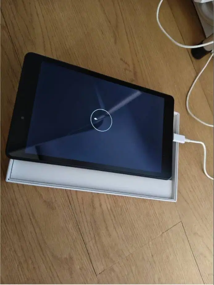 Samsung Tab A 8inch 2019 2/32 (ORI - TANPA DUS - MINUS ADA DI PHOTO) 1
