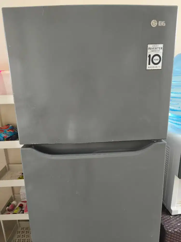 Kulkas LG bekas
