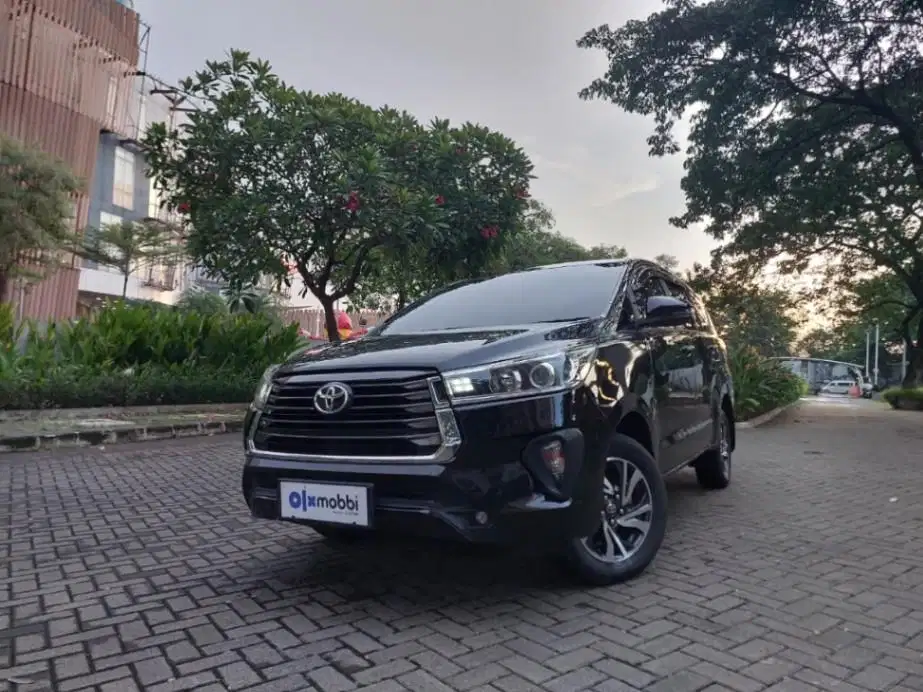 LOW DP Toyota Kijang Innova 2.0 V Bensin-AT 2021 UFS