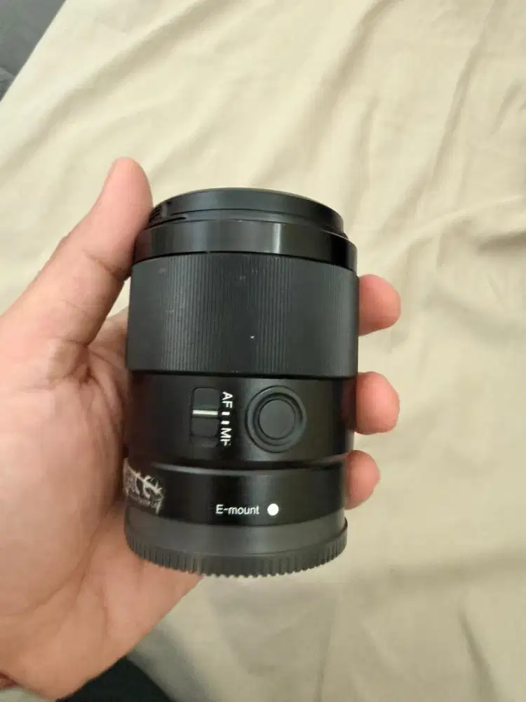 Lensa Sony 35 mm Lens f 1.8 Full Frame (bekas)