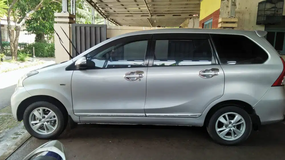Toyota Avanza 2013 Bensin