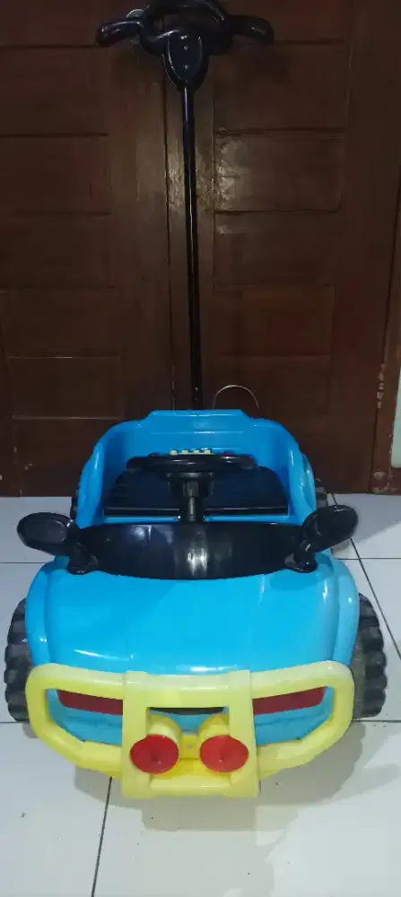 mobilan dorong anak
