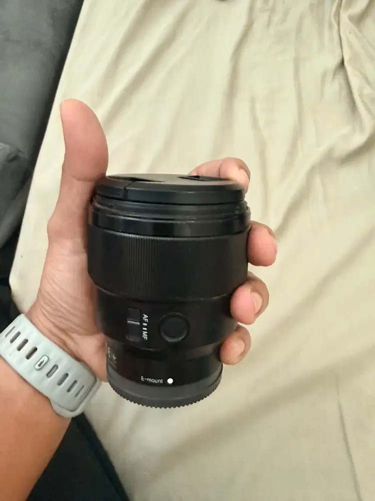 Lensa Sony 85 mm Lens f 1.8 Full Frame (bekas)