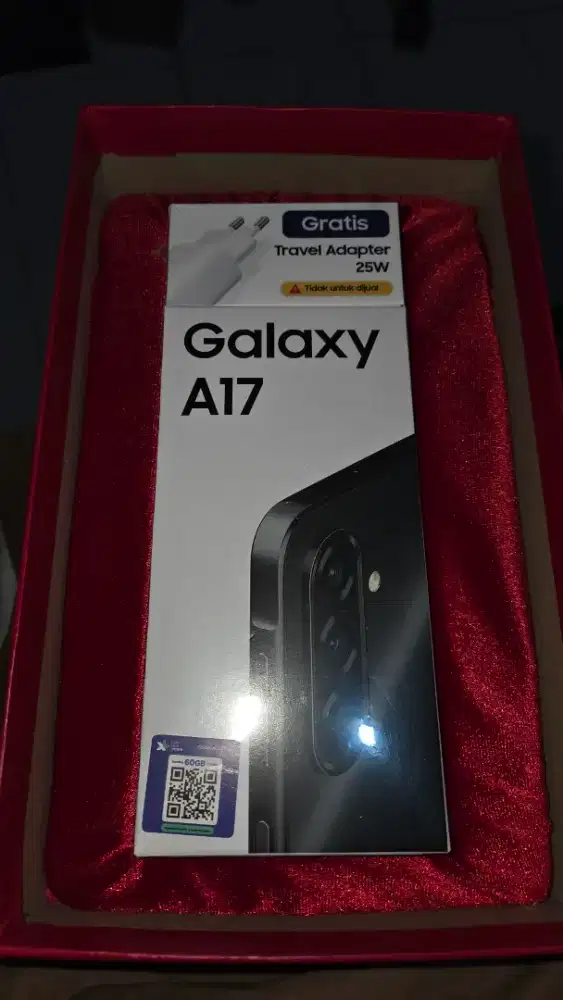 Samsung Galaxy A17 8/256GB 4G (BNIB)