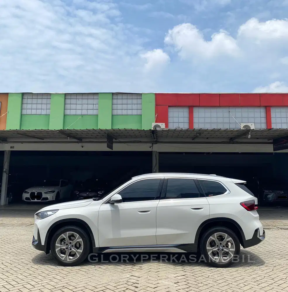 BMW X1 1.8 xLine LCI 2024/ 2025 KM 700 ANTIK