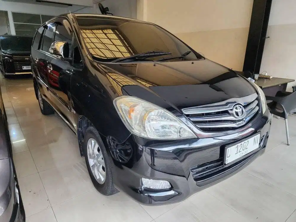 TOYOTA INNOVA 2.0 G BENSIN MANUAL 2010 HITAM MULUSS ORIANN