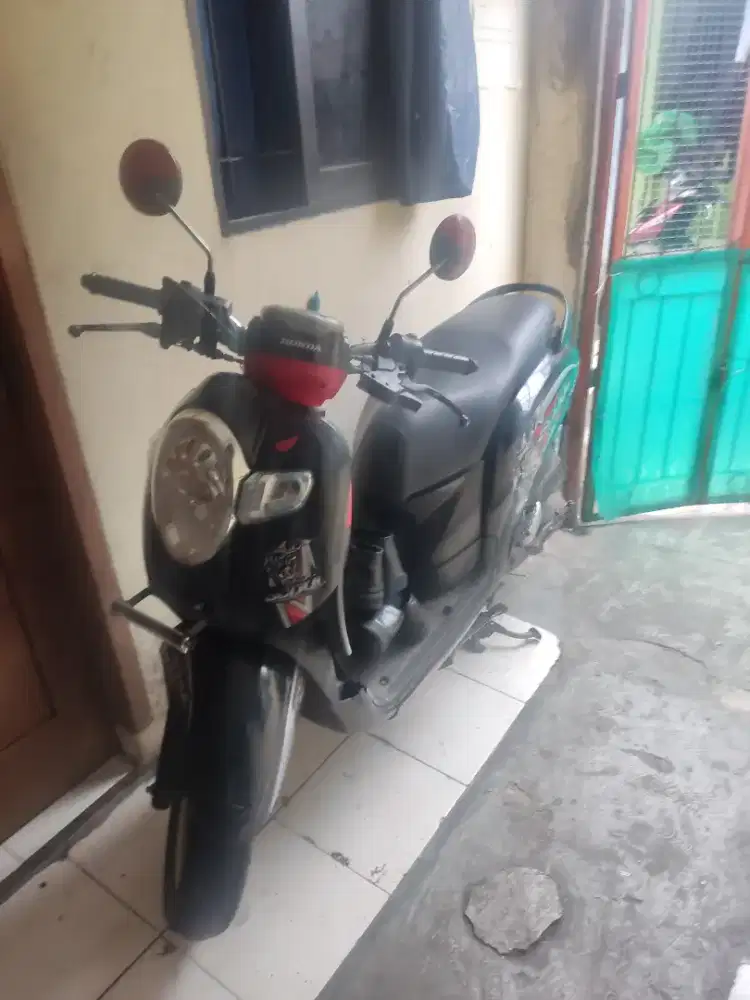 dijual scopy 2018 bisa tanya tanya dulu.