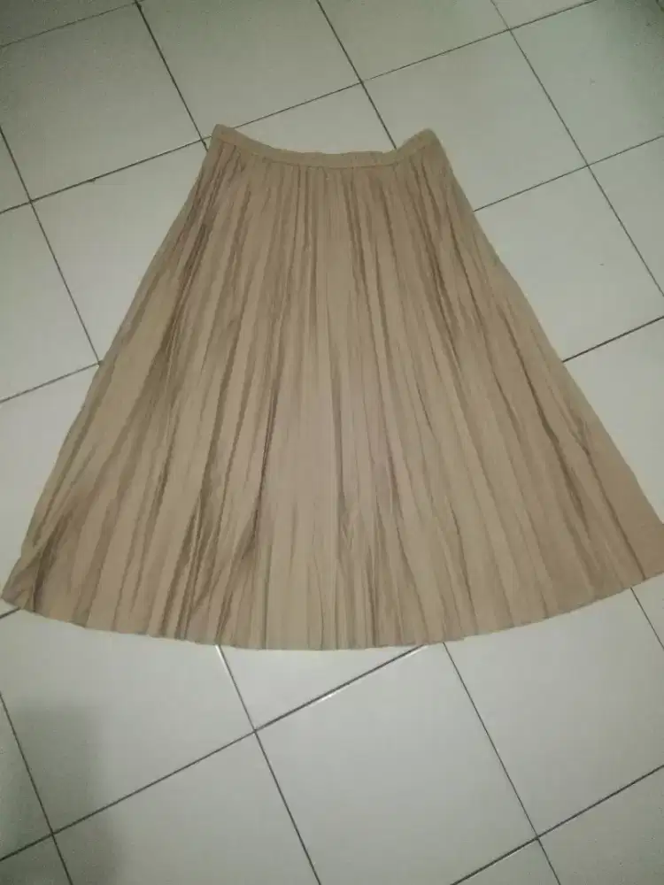 Rok panjang uniqlo ori